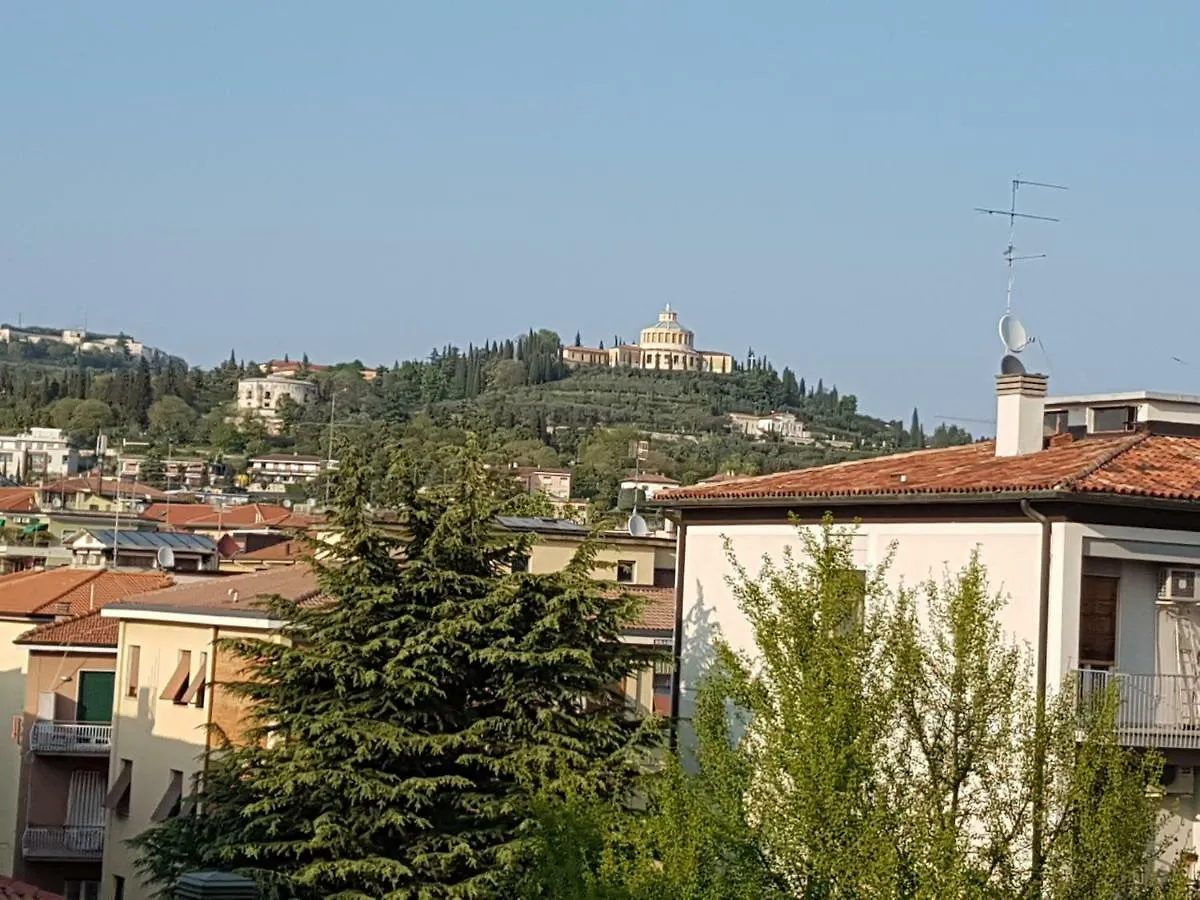 Suite Home Sophie Verona Italy