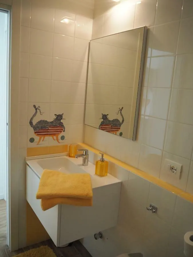 Suite Home Sophie Verona Apartment